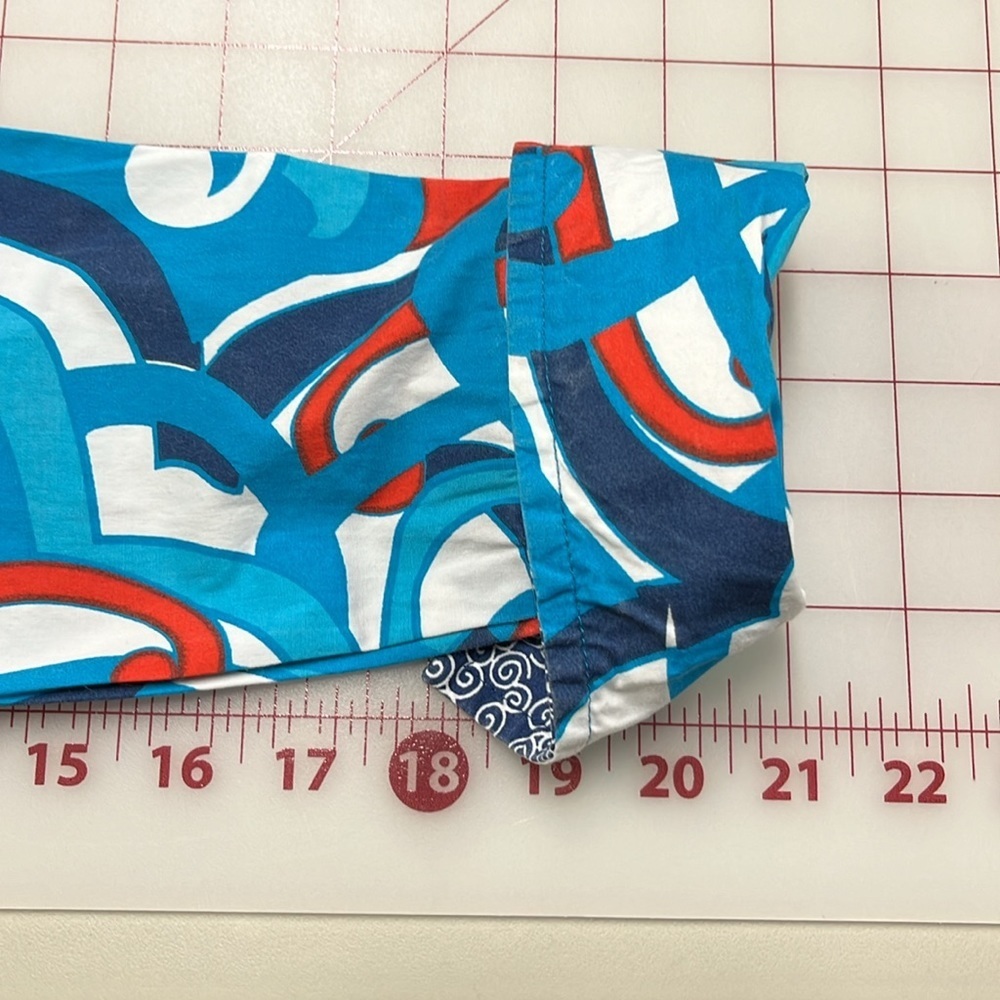 TIZZIE Artsy Mod Print Contrast French Cuff Preppy Retro Blue/Red Cotton Top S - Picture 13 of 16